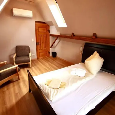 Landhaus Kaiserpfalz #2 Bis 10p